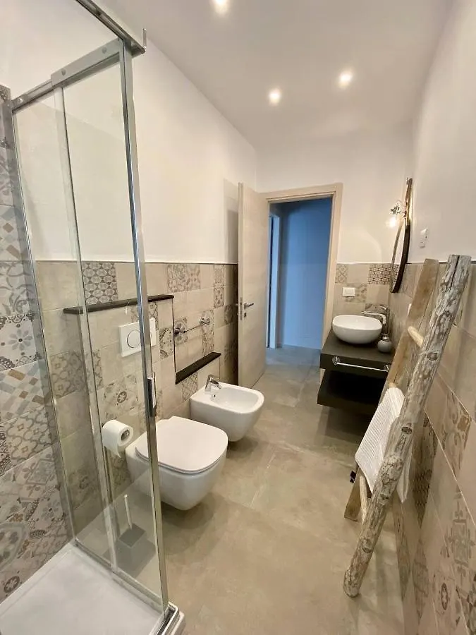 Floridida Rooms & Breakfast Marina dʼMarina dʼAndora Bed & Breakfast